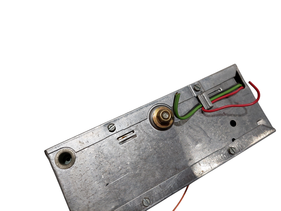 Crysler Mark 2 Radio Model: 4048861   1970's