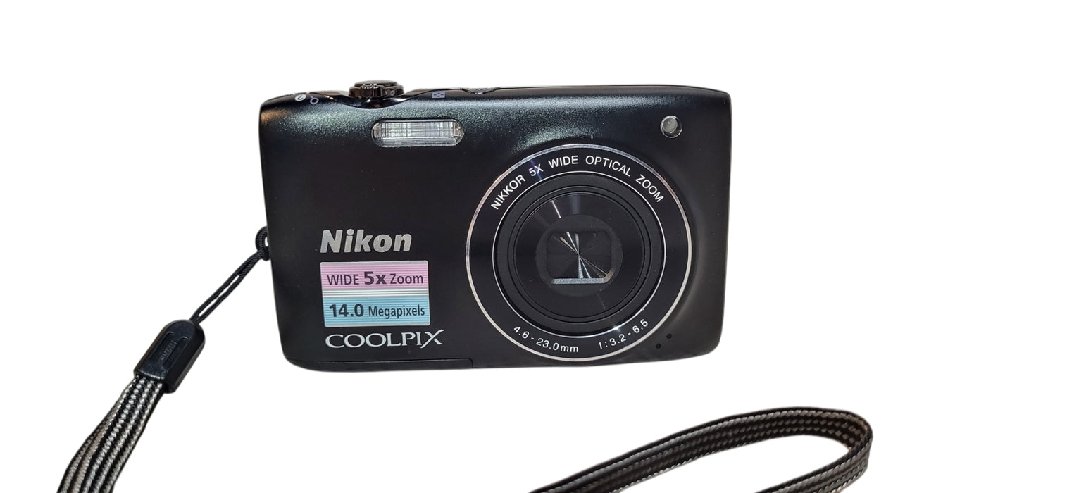 Nikon COOLPIX S3100 14.0MP Digital Camera