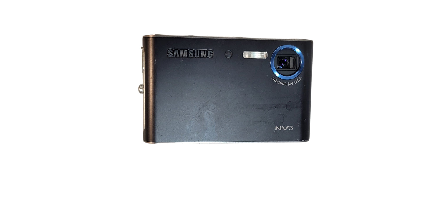 Samsung NV3 7.2mp Digital Camera