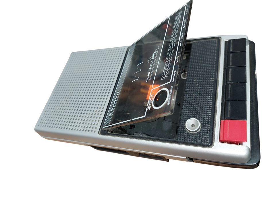 Sanyo Cassette Tape Recorder Model: Slim 8