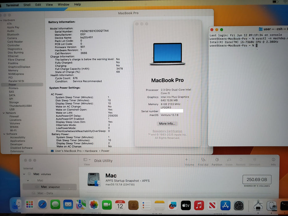 Apple MacBook Pro A1708 2017 13.3" Core i5-7360U 2.30GHz 8GB RAM 256GB SSD READ