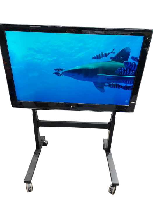 LG 55" TV Model: 55LD520C-UA 2011model mounted to a Joro Pro-LIFT G5Z