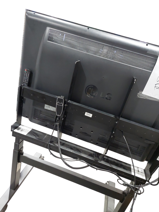 LG 55" TV Model: 55LD520C-UA 2011model mounted to a Joro Pro-LIFT G5Z