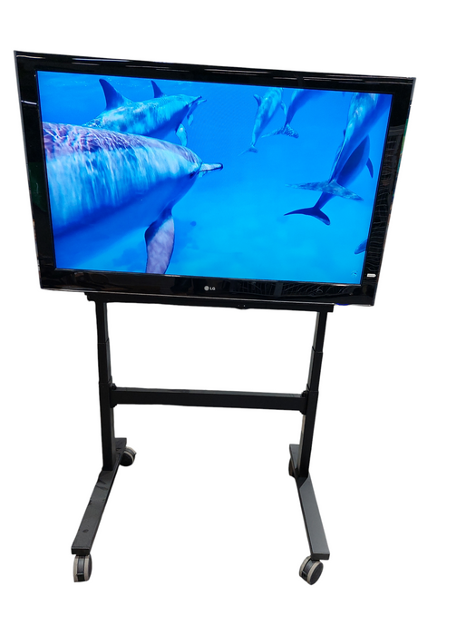 LG 55" TV Model: 55LD520C-UA 2011model mounted to a Joro Pro-LIFT G5Z