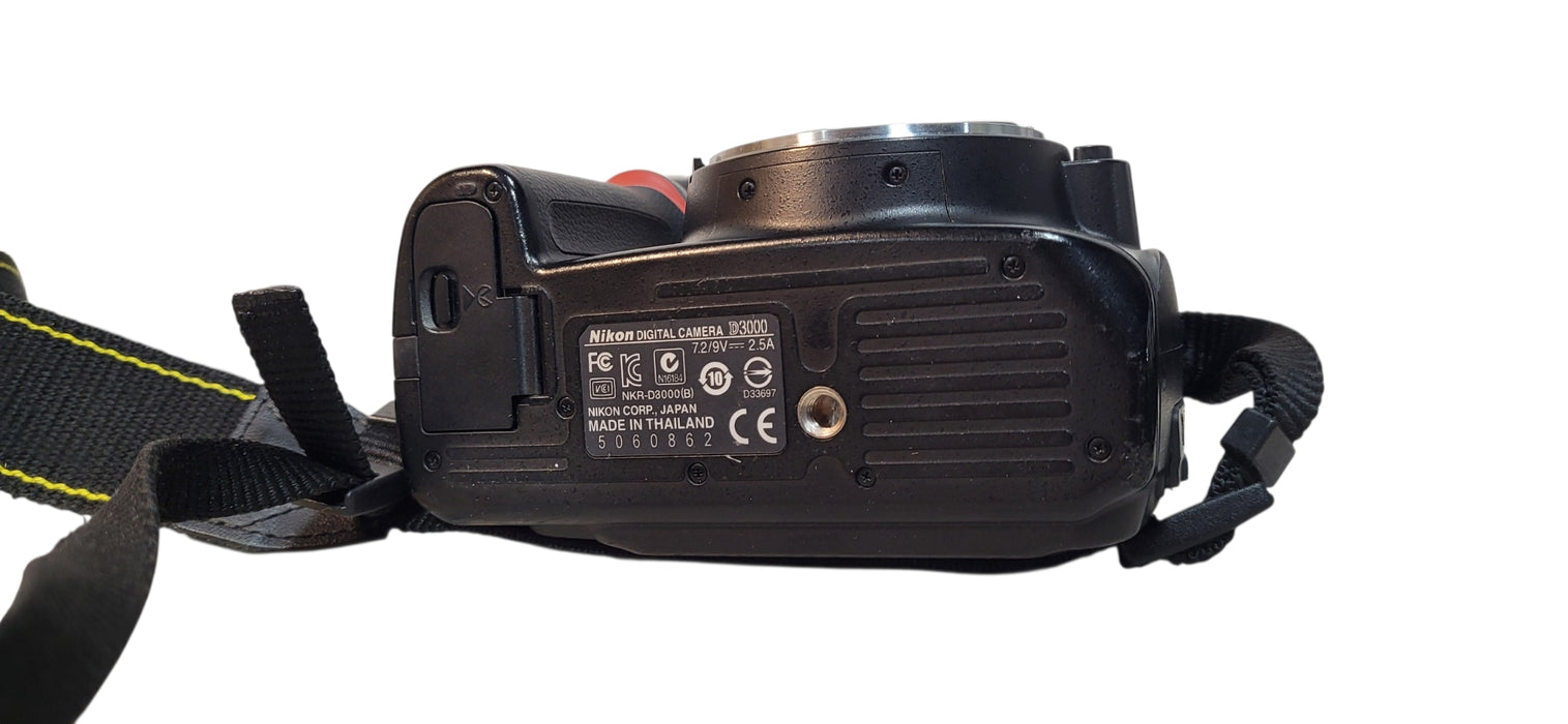 Nikon D3000 10MP APS-C DSLR, Camera | No Battery/Lens