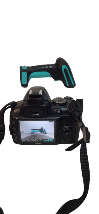 Nikon D3000 10MP APS-C DSLR, Camera | No Battery/Lens