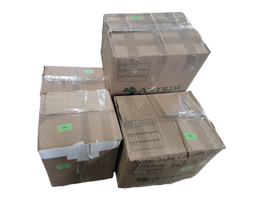 Lot of 5x Boxes of Assorted Phones Accesories