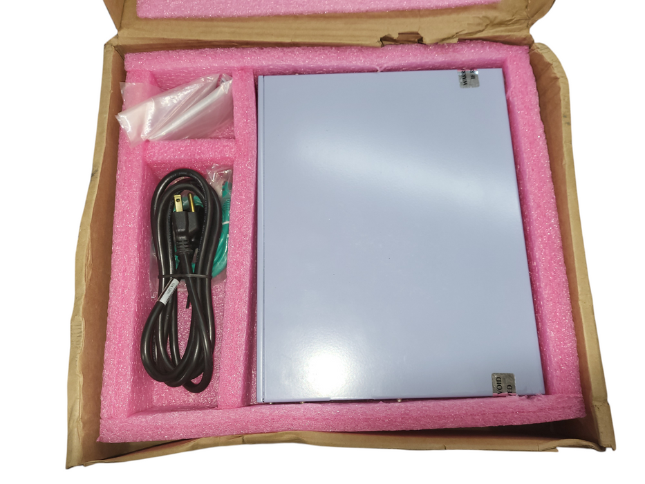 VegaStream Vega 50 Europa IP Telephony Gateway 8FXO Open box