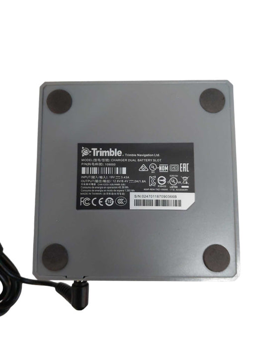 Trimble Charger Dual Battery Input PN: 109000 w Trimble Adaptor  =