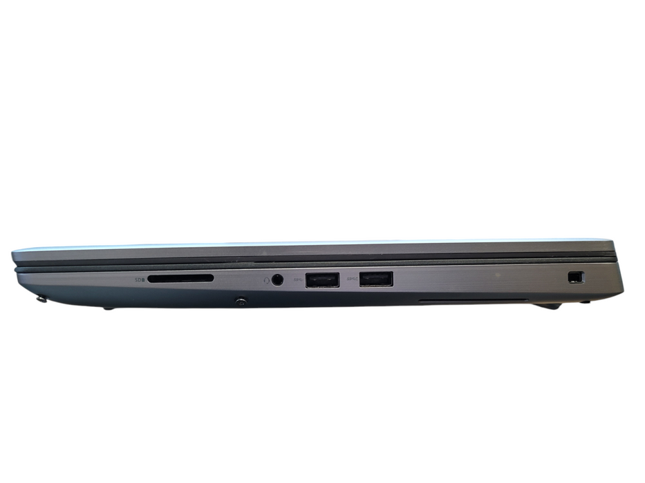 Dell Precision 7560 15" i7-11850H 16GB DDR4 4GB NVIDIA 1200 256GB NVMe READ