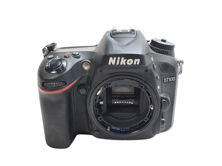 Nikon D7100 24.1MP Digital SLR Camera - Body Only *READ*
