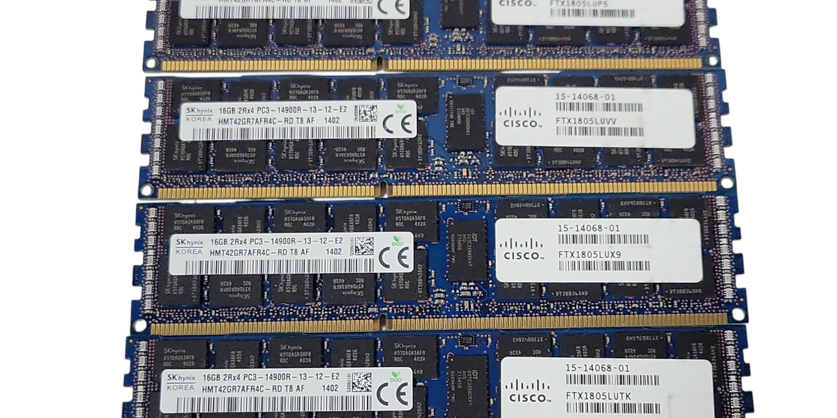 SKhynix PC3-14900R 16GB×4枚セット Lot of 4x SKhynix 16GB 2Rx4 PC3-14900R DDR3 Server RAMs — retail.era