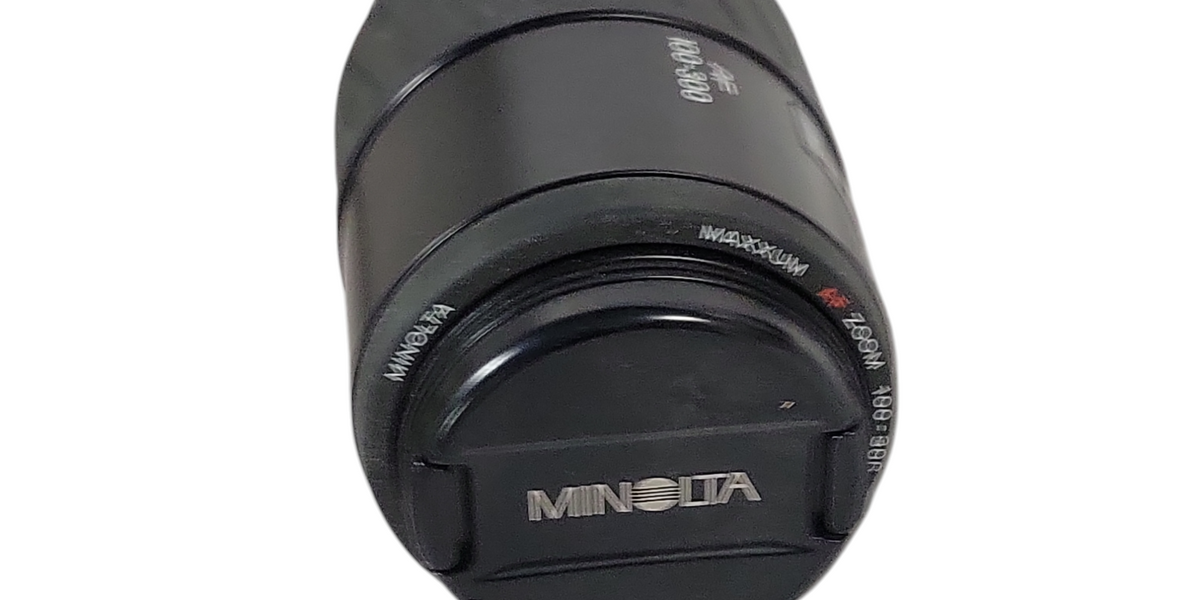 Minolta AF 100-300 Maxxum AF Zoom 100-300mm 1:4.5 (32)-5.6 Lens