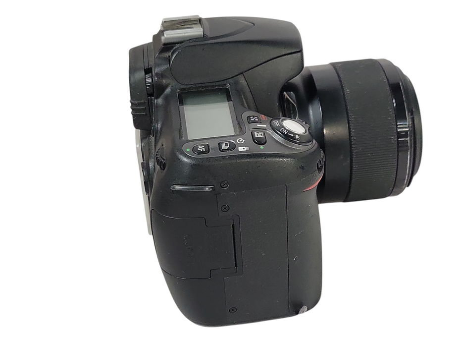 Nikon D80 Digital SLR Camera w/ 0.45m/1.48ft lens UNTESTED, no battery/sd card