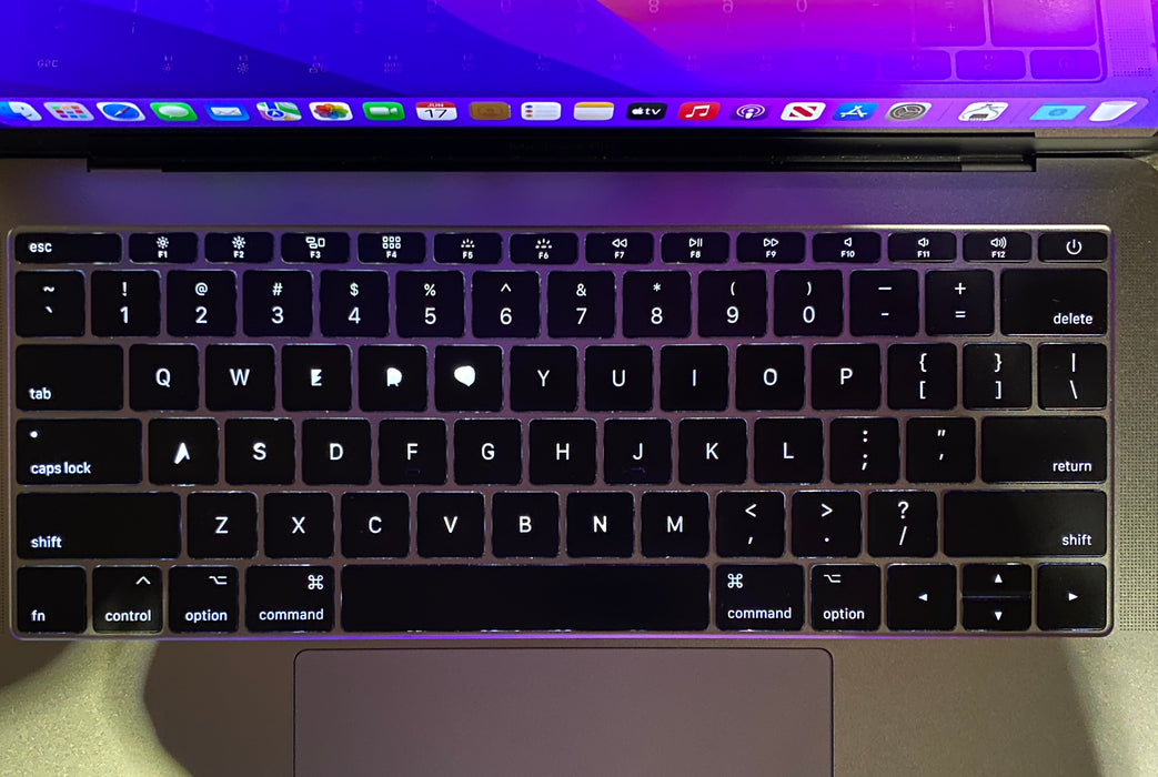 Apple MacBook Pro 13" 2017 i5-7360U 8GB RAM 256GB SSD No Power Adapter READ!