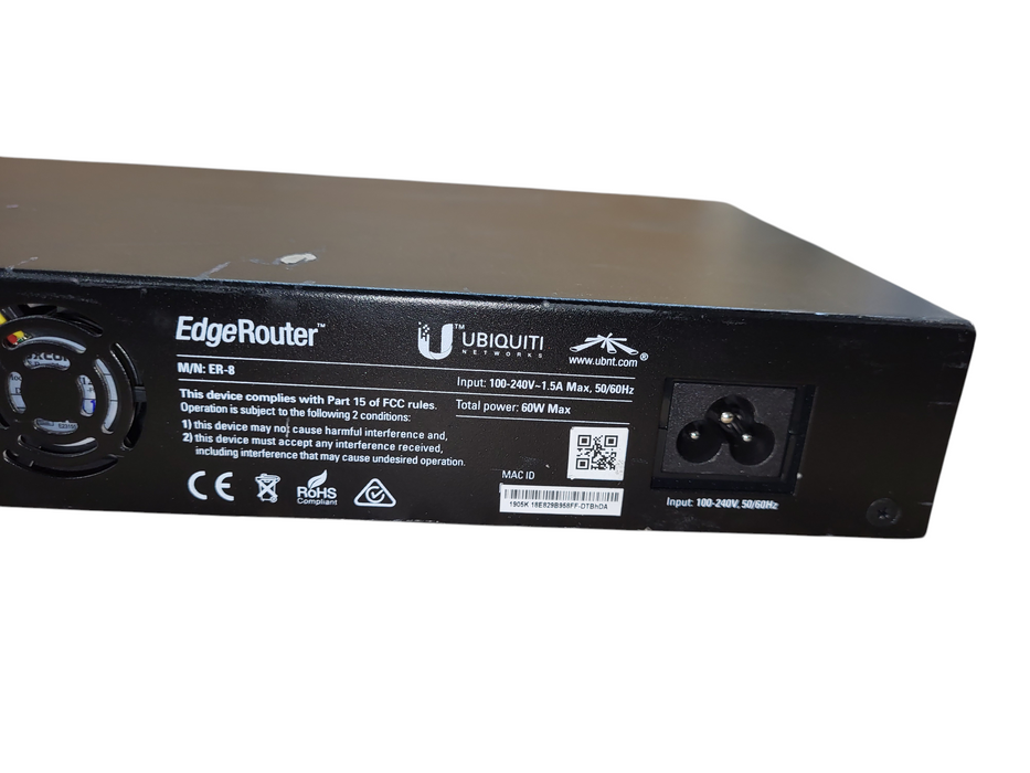 Ubiquiti Networks EdgeRouter ER-8 8 Port Gigabit Router