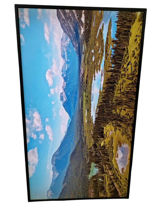 Samsung 40" LCD Commercial Display Monitor HD Model: LH40GWPLBC/ZA Digital Sign