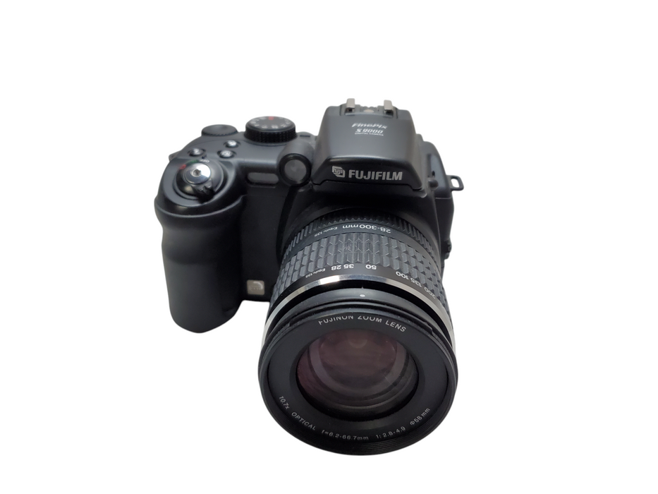 Fujifilm FinePix S9000 9.0MP 28-300mm Digital Camera