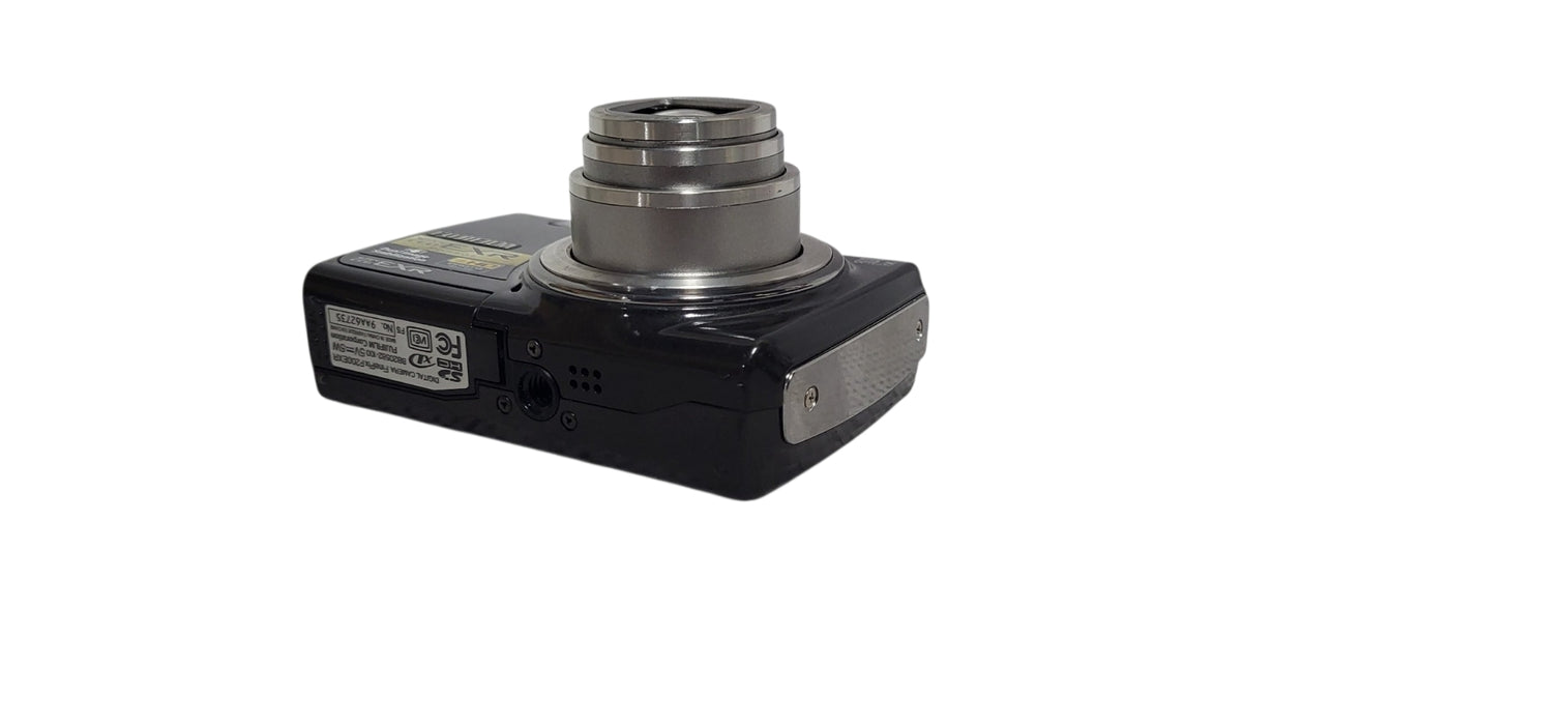 FUJIFILM FinePix F200EXR Gigital Camera