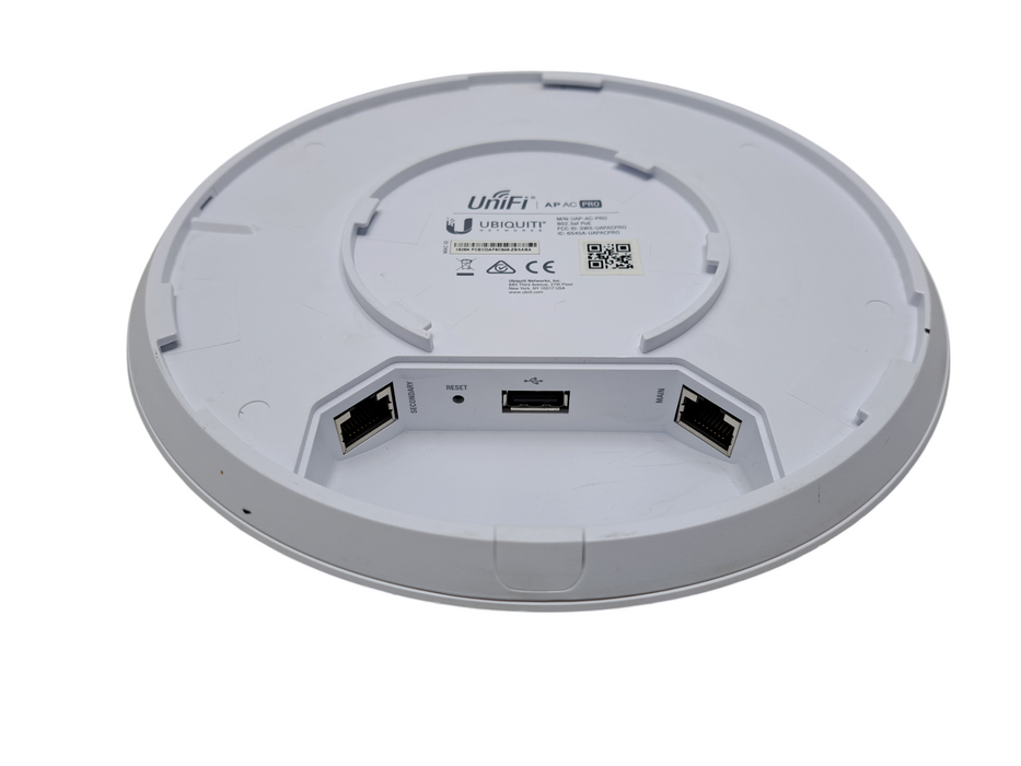 Ubiquiti Networks UAP-AC-PRO 1300Mbps Wireless Access Point