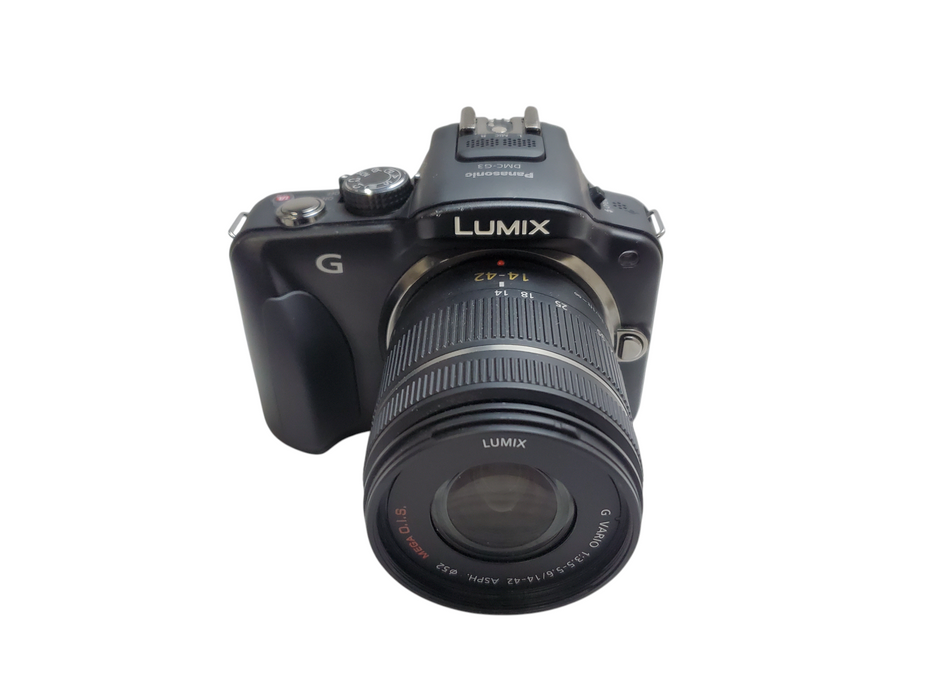 Panasonic DMC-G3 16.1MP Mirrorless Camera w. 14-42mm Lens + Battery