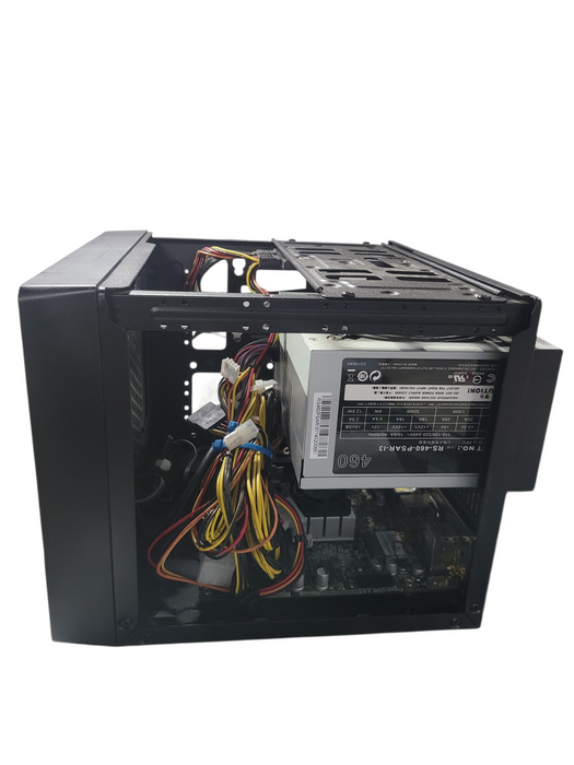 Custom PC/ASrock AMD A4-5000 @ 1.50GHz 8GB DD3 256SSD