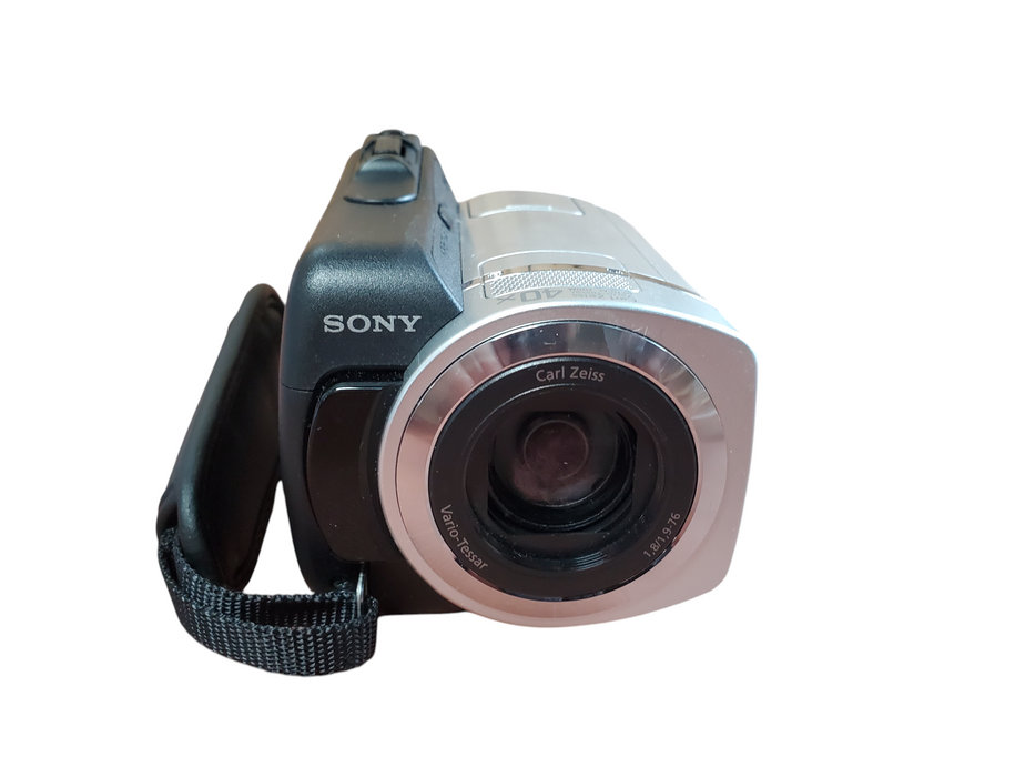 Sony HandCam DCR-SR46 Digital Camcorder w/ Battery, Adapter, & Bag