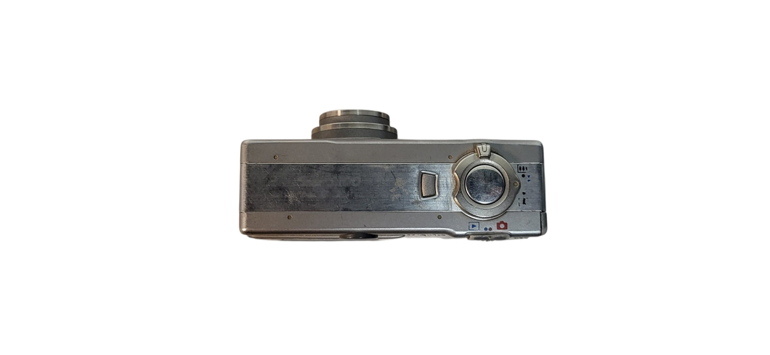 Canon Powershot Digital S100 Elph  Made in Japan Camera, | No Battery/SD card