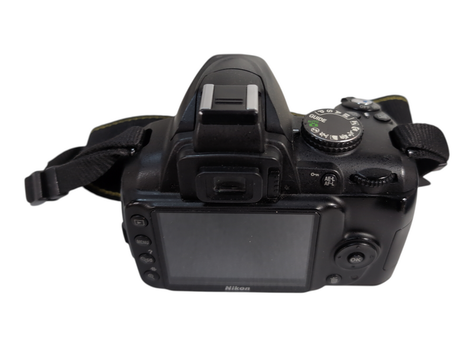 Nikon D3000 10MP APS-C DSLR, Camera Body Only, READ