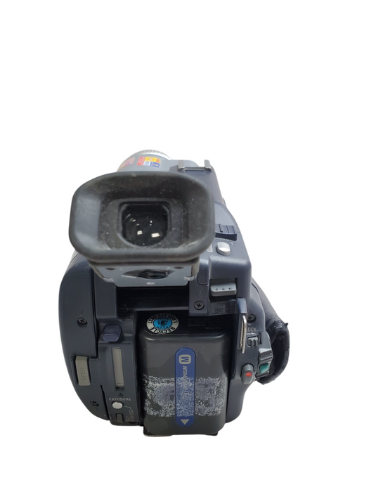 Sony DCR-TRV730 Digital 8 Digital Video Camera Recorder + Battery