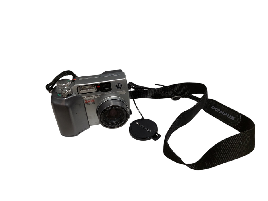 Olympus Camedia Digital Camera C-4000 Zoom