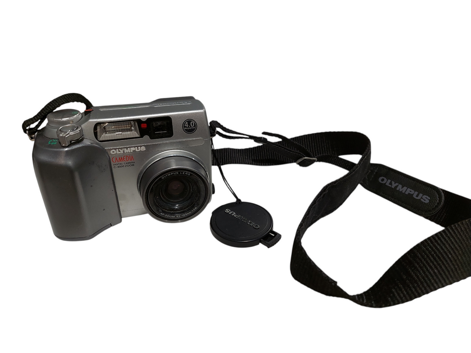 Olympus Camedia Digital Camera C-4000 Zoom