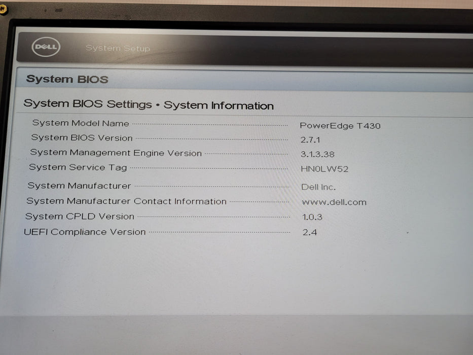 Dell PowerEdge T430 16x 2.5" | 2x Xeon E5-2620 v3, 32GB DDR4, H730, 2x 1100W