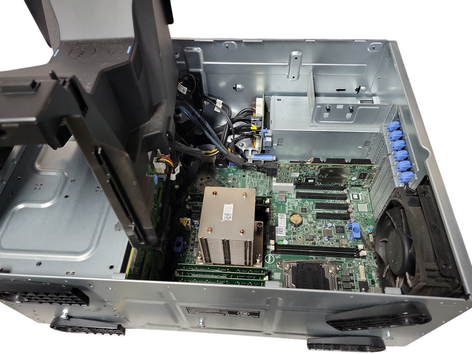 Dell PowerEdge T430 16x 2.5" | 2x Xeon E5-2620 v3, 32GB DDR4, H730, 2x 1100W