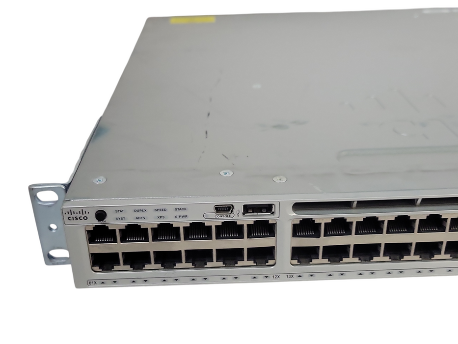 Cisco WS-C3850-48T-S 48Port Gigabit IP Base Switch w/2x PSUs (1x 350W & 1x 715W)