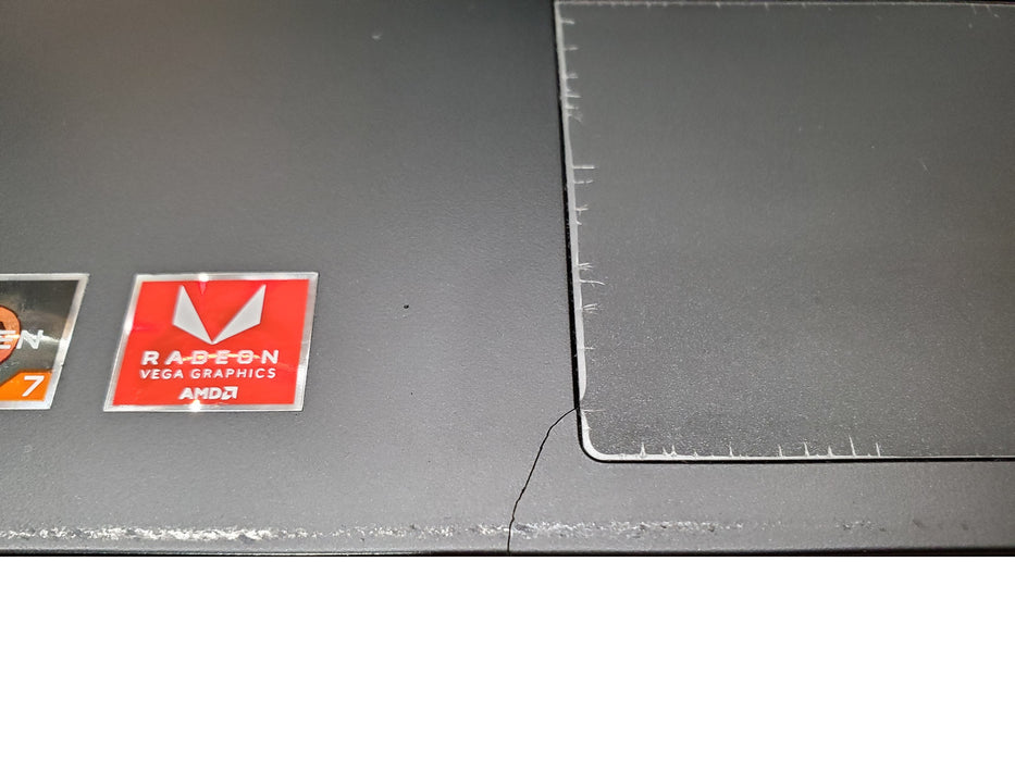 Lenovo ThinkPad E595 AMD Ryzen 5 3500U 16GB RAM 256GB SSD READ