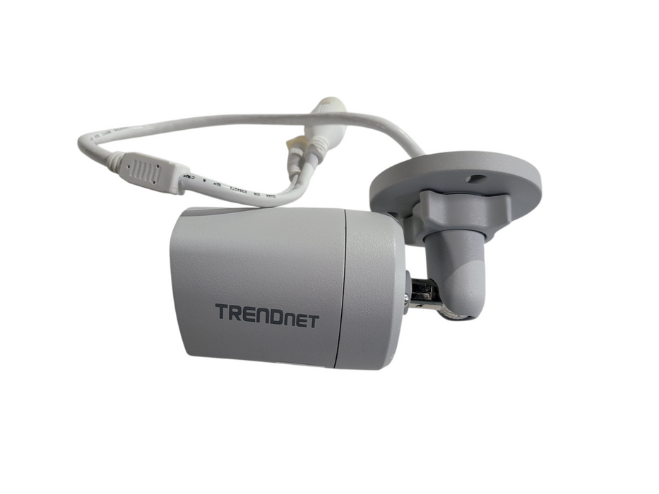 TrendNet Indoor / Outdoor 4 MP PoE Day / Night Network Camera TV-IP314PI