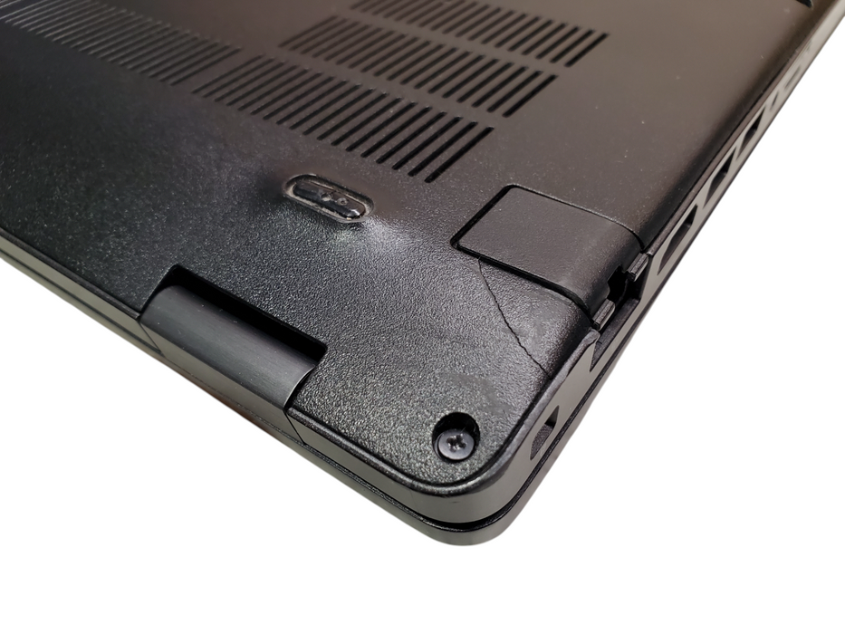 Dell Latitude 5501 I7-9850H 16GB 256GB READ