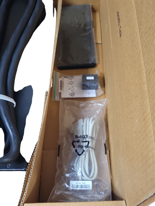 Open-Box APC AP7911B 2U Switched Rack PDU 30A 200V C13 16-Outlet