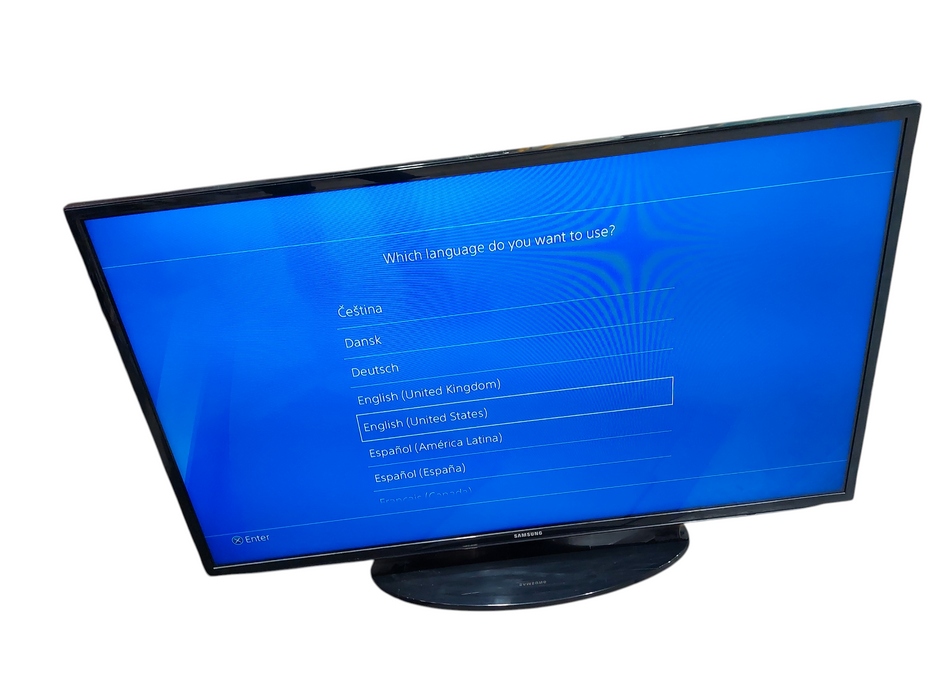 Samsung TV 2013  UN46EH5300F & PS4 Pro CUH-7115B with Controller Combo
