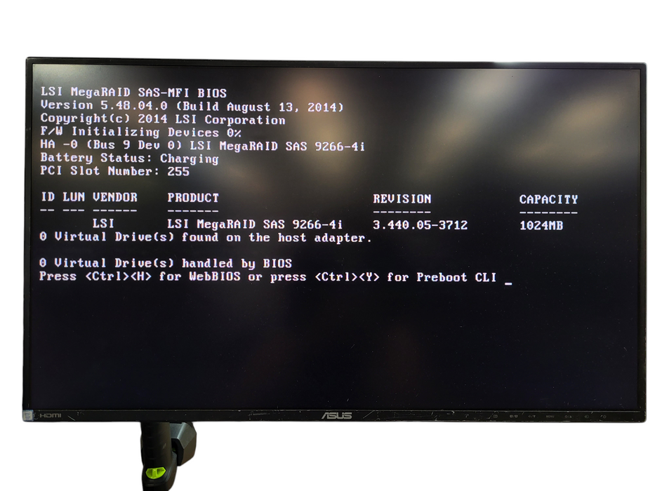 XPRESSION 3505AR-010-01 Server i7-5960X @ 3GHz 16GB DDR4 9266-4i No HDD