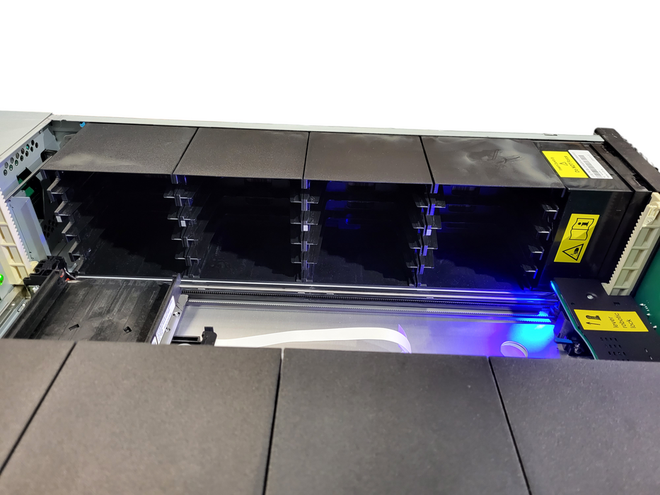 Dell EMC ML3 LTO Tape Library w/ 1x 0YV18D 01PL474 LTO6 HH SAS TAPE DRIVE ML3