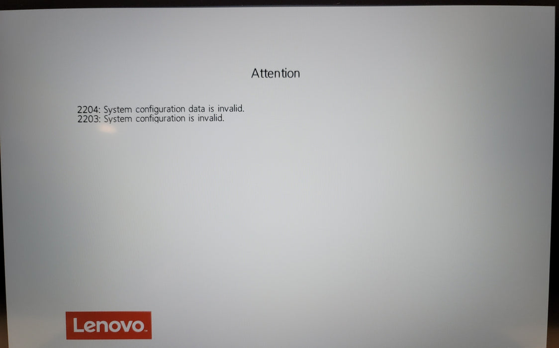 Lenovo ThinkPad P14s Gen 4 i7-1360P 16GB DDR5 RTX A500 256GB NVMe FOR PARTS/RE