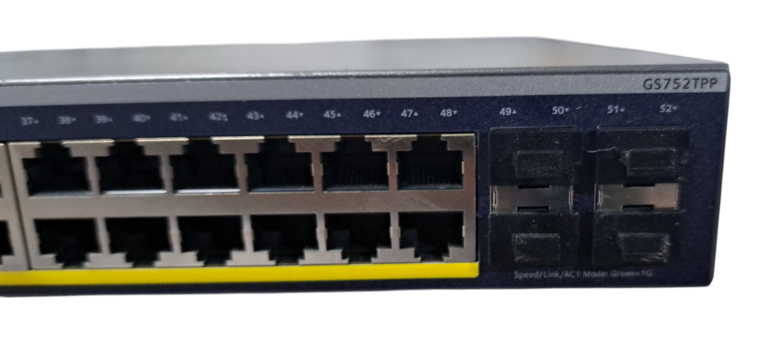 NETGEAR GS752TPP 48-Port 4 SFP Gigabit POE+ Managed Smart Switch