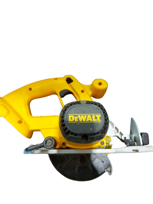 DeWALT DC390 6 1/2" 18v Li-ION CORDLESS CIRCULAR SAW - DW9116 Charger NO BATTERY