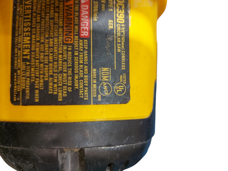DeWALT DC390 6 1/2" 18v Li-ION CORDLESS CIRCULAR SAW - DW9116 Charger NO BATTERY