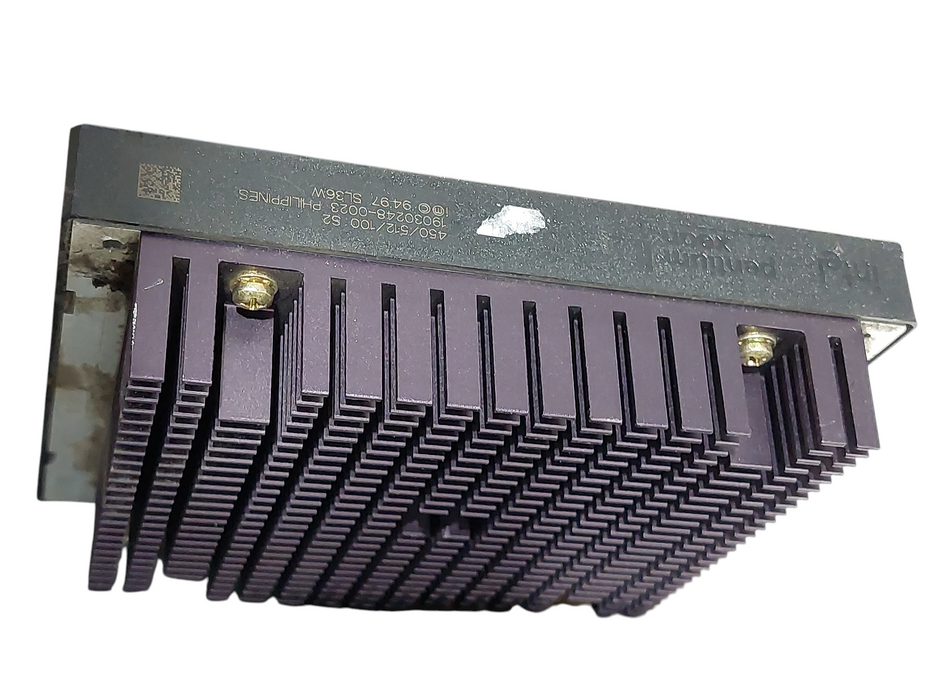 2 Vintage - Intel Pentium 2 Xeon 450/512/100 S2 19030248-0023 SL36W 94',97'