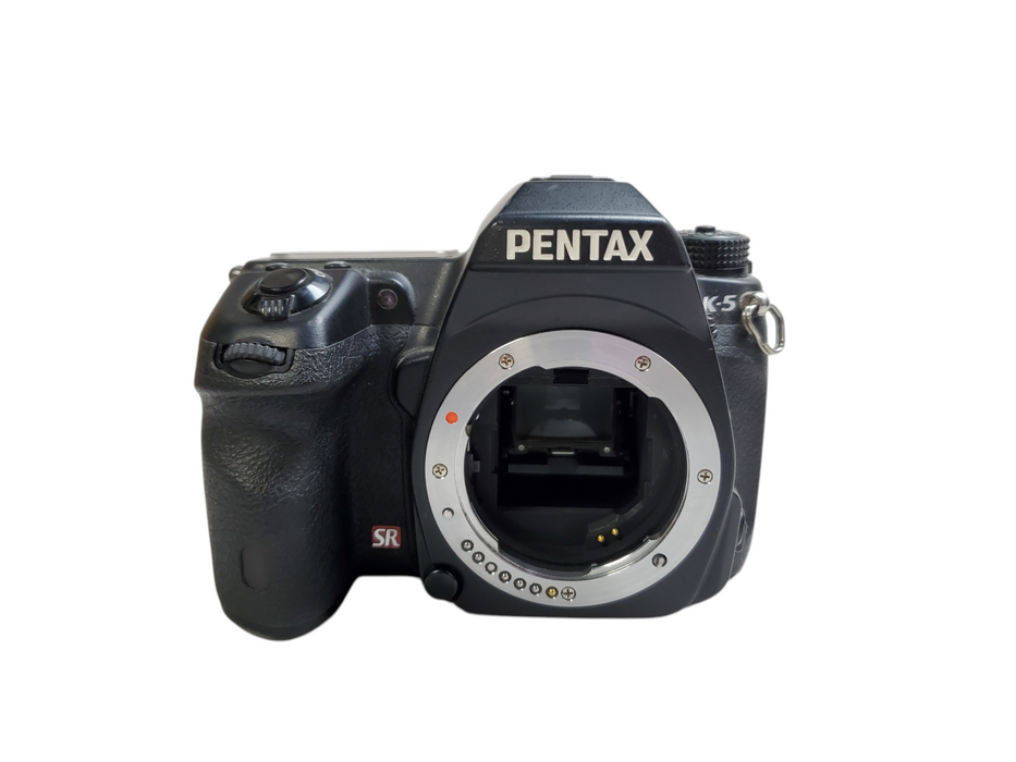 Pentax K-5 - 16.3MP Digital SLR Camera body - Body Only *READ*