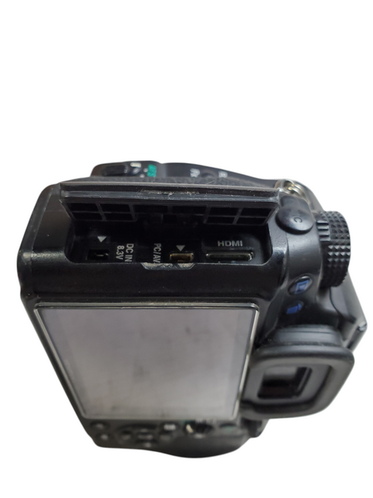 Pentax K-5 - 16.3MP Digital SLR Camera body - Body Only *READ*