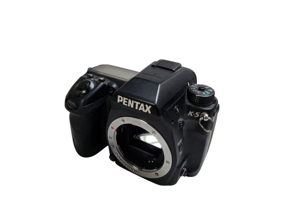 Pentax K-5 - 16.3MP Digital SLR Camera body - Body Only *READ*